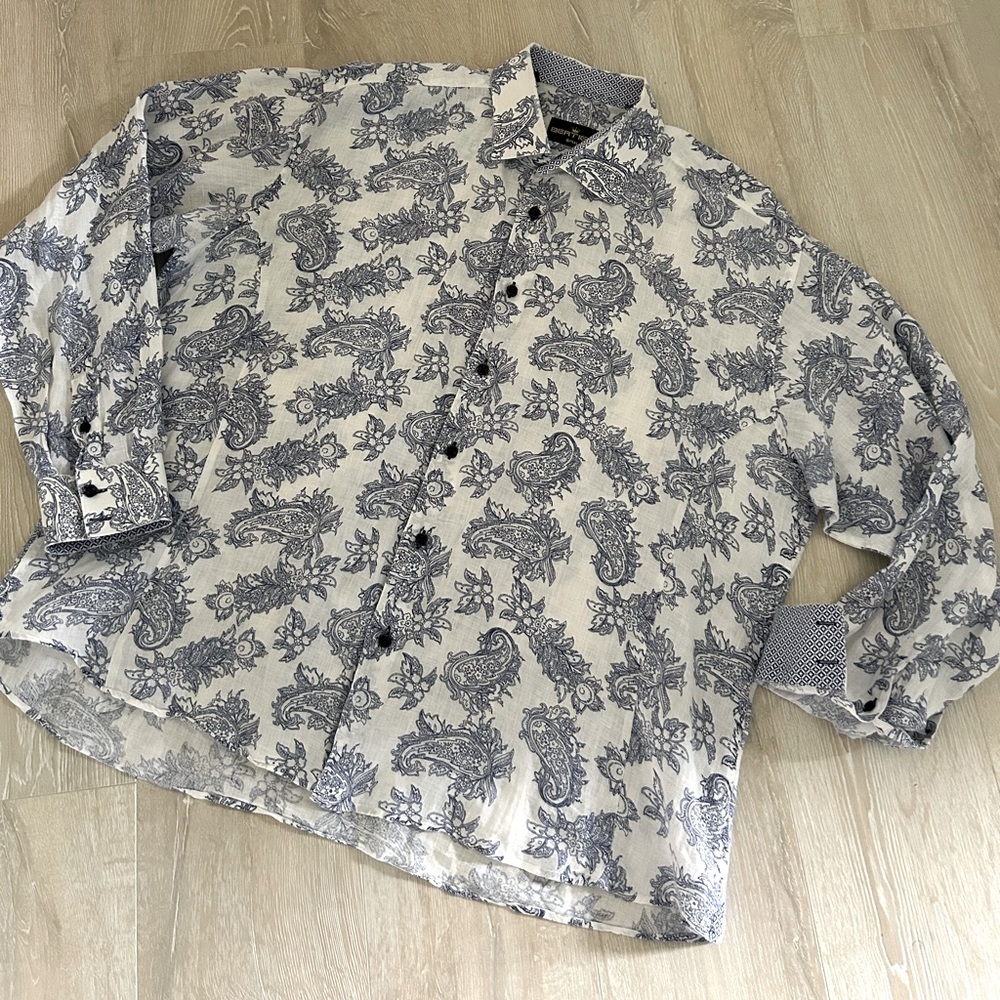 Blue and White Paisley Casual Button Down Shirt with Classic Style